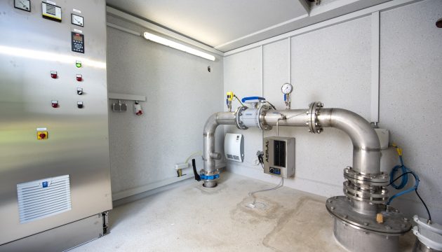 Fertiggarage als Brunnenstube umfunktioniert