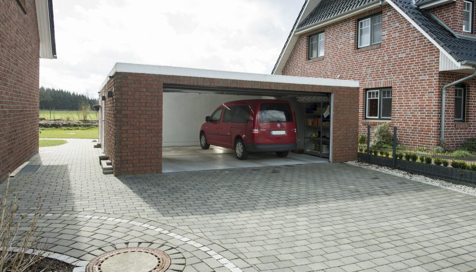 Großraumgarage für 2 Familien-PKW Großraumgarage für 2 Familien-PKW