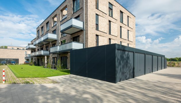 Neubau Reihengaragenanlage aus Fertiggaragen
